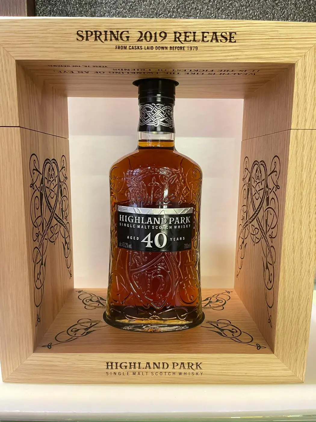 Highland Park 40 Year Old 2019 Release 43.2 abv NV (1 BT70) — Highland, Scotland — view 13