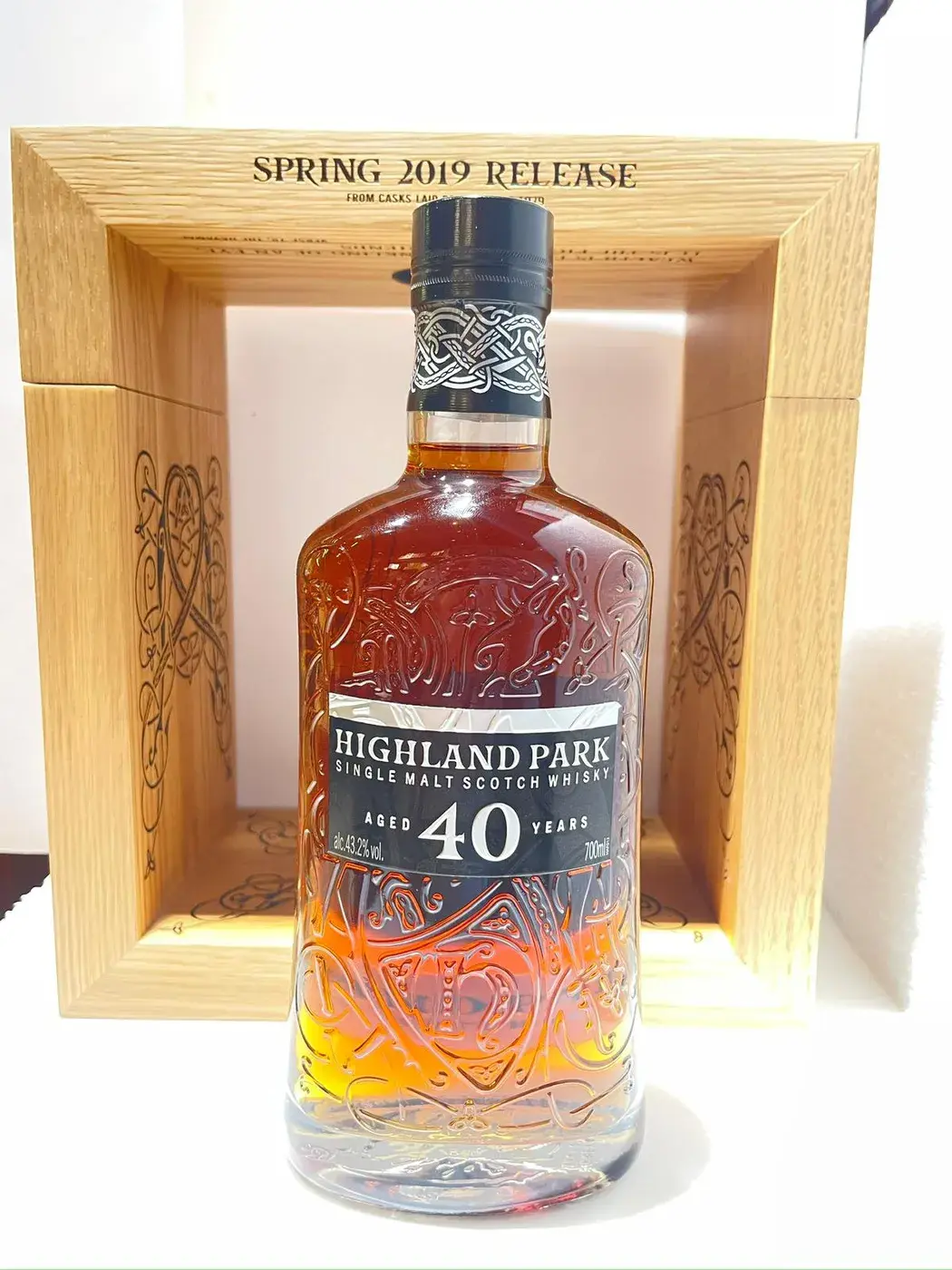 Highland Park 40 Year Old 2019 Release 43.2 abv NV (1 BT70) — Highland, Scotland — view 5