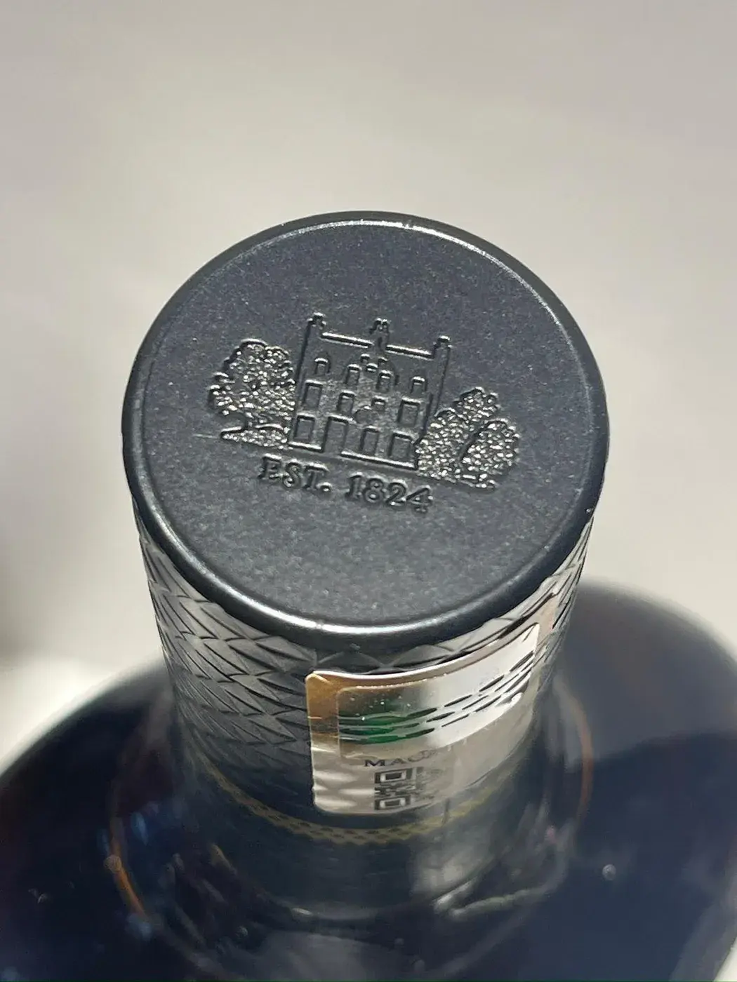 The Macallan James Bond 60th Anniversary Decade VI 43.7 abv NV (1 BT 70cl) — Macallan, Scotland — view 10