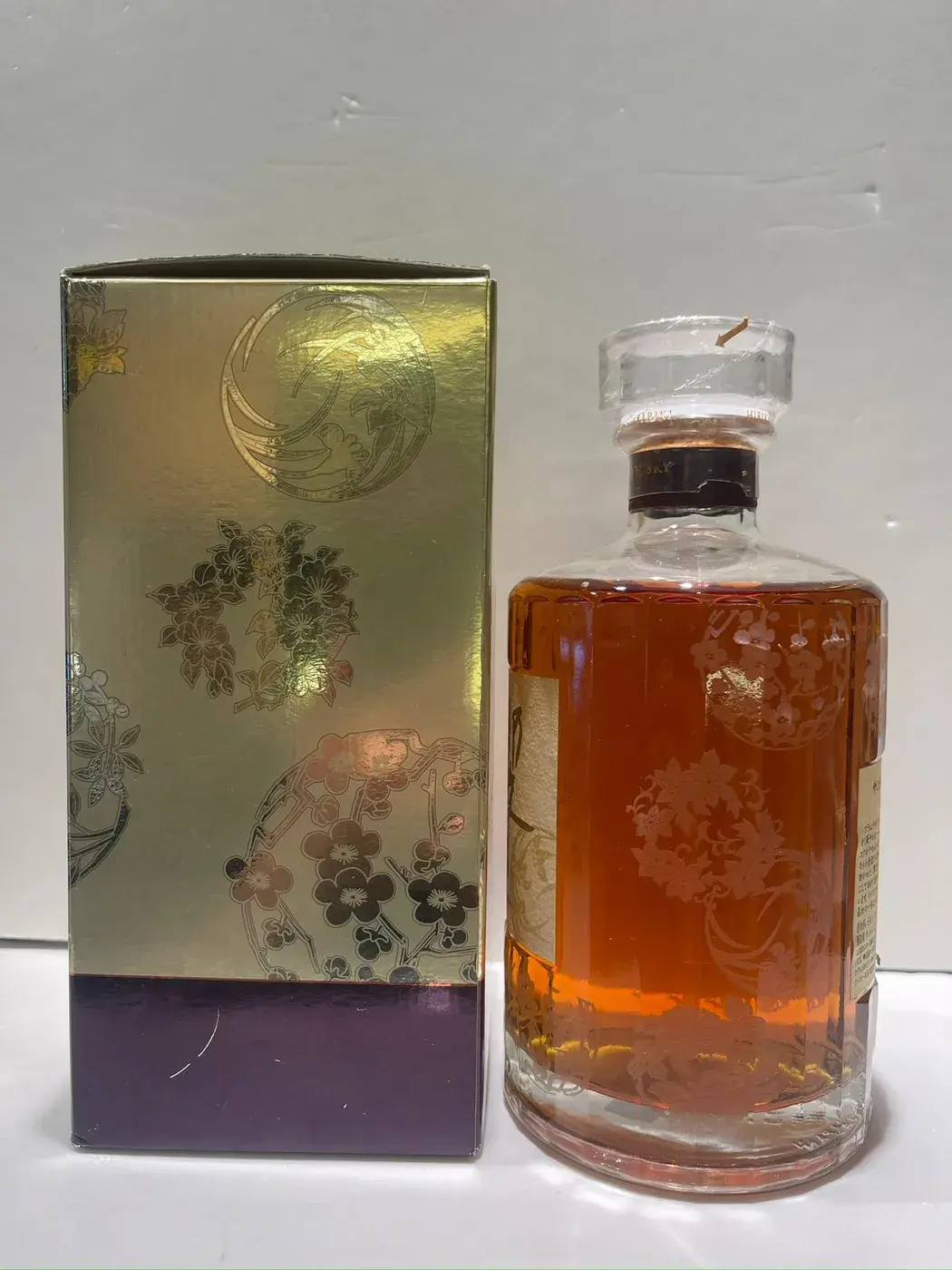 Hibiki 12 Year Old Kacho Fugetsu Limited Edition 43.0 abv NV (1 BT70) — Hibiki, Japan — view 4
