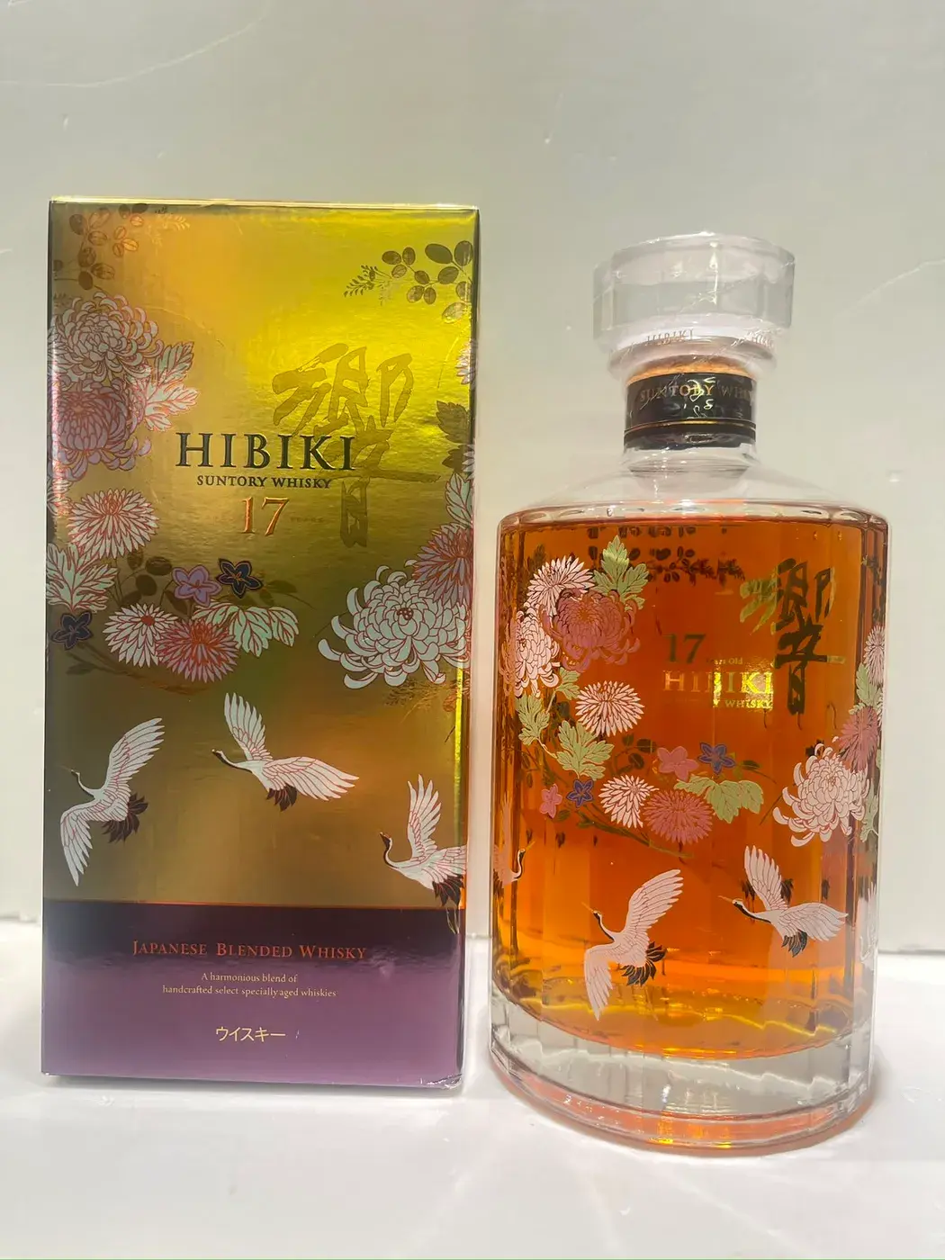 Hibiki 17 Year Old Kacho Fugetsu Limited Edition 43.0 abv NV (1 BT70) — Hibiki, Japan