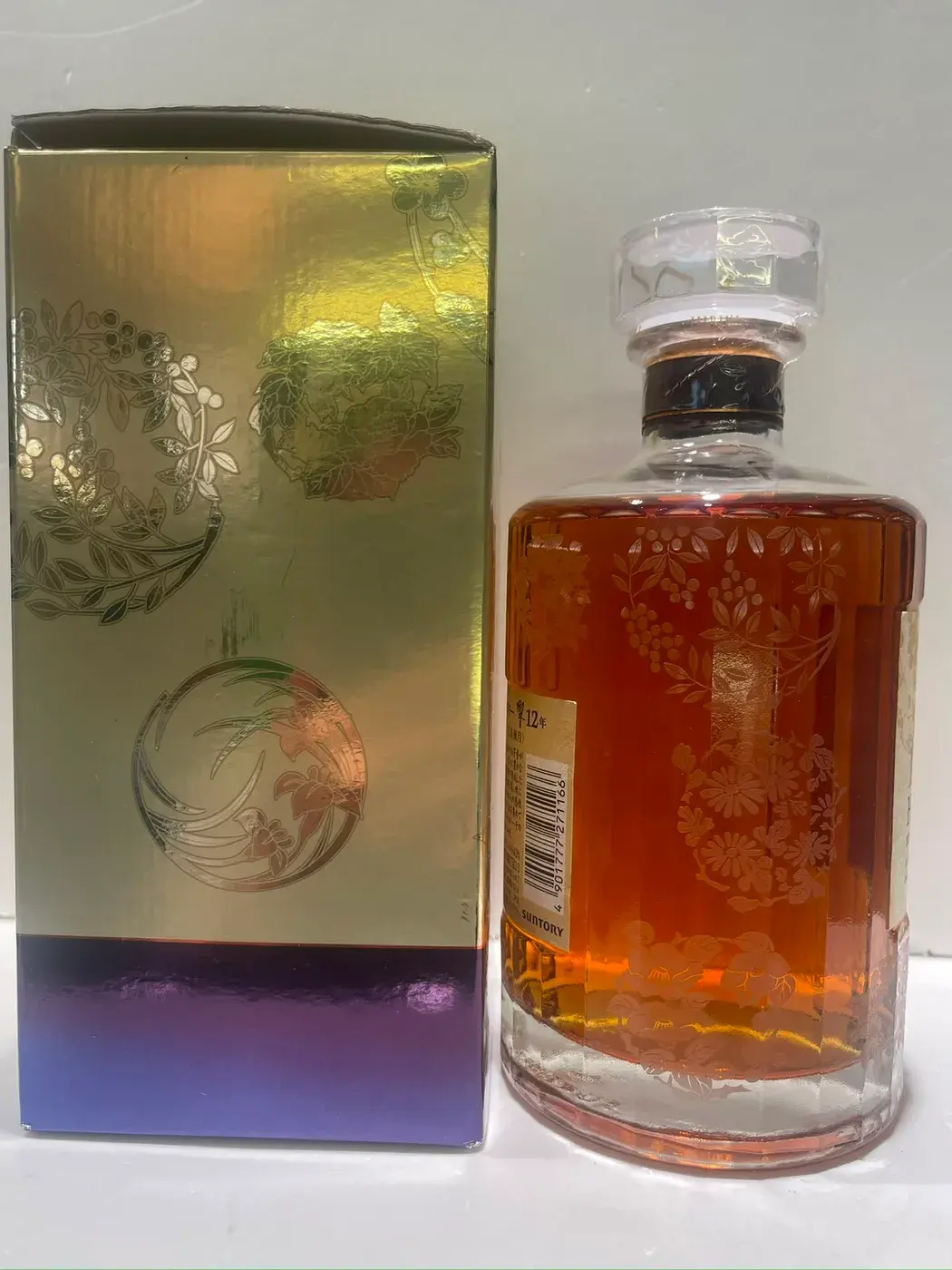 Hibiki 12 Year Old Kacho Fugetsu Limited Edition 43.0 abv NV (1 BT70) — Hibiki, Japan — view 4